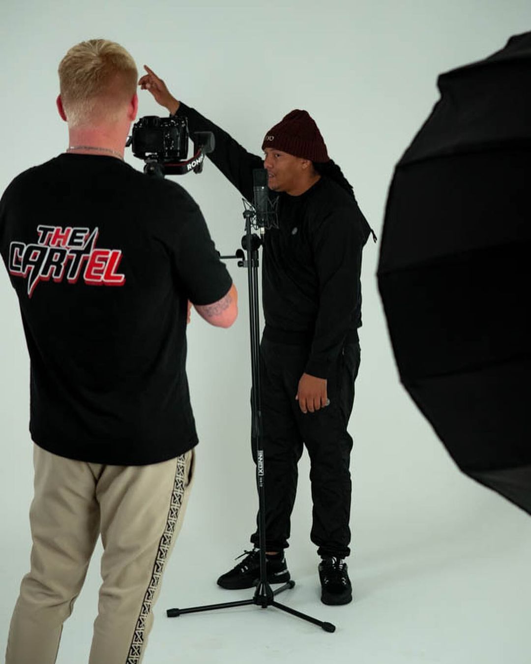 Barschot X Mario Cash